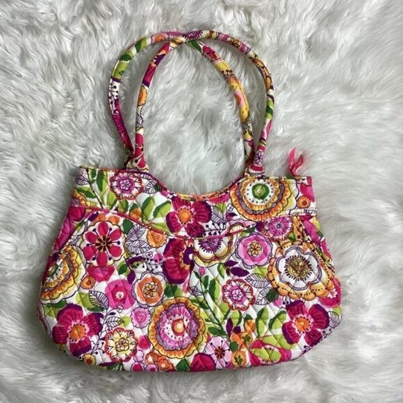 Vera Bradley Pleated Shoulder Bag – Clementine Pattern – Like New - Picture 3 of 8